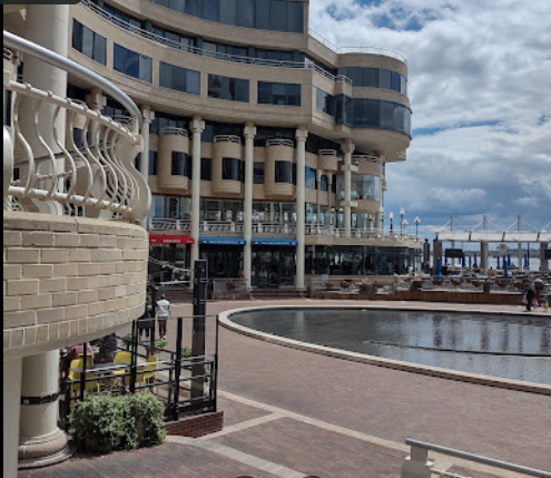 GUAPO’S RESTAURANT